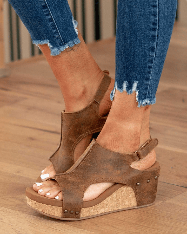 Heidi-Mode | Stylische Sandalen