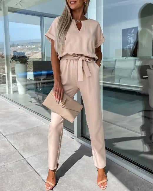 Heidi-Mode - Eleganter V-Ausschnitt Jumpsuit mit Gürtel für Damen
